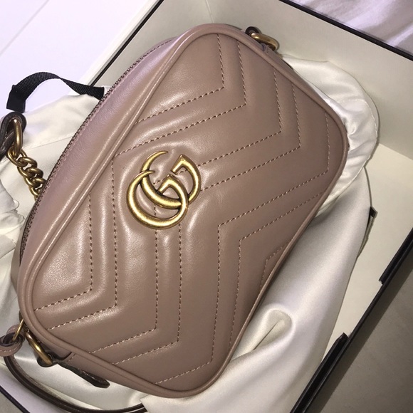 Gucci Handbags - Gucci GG Marmont